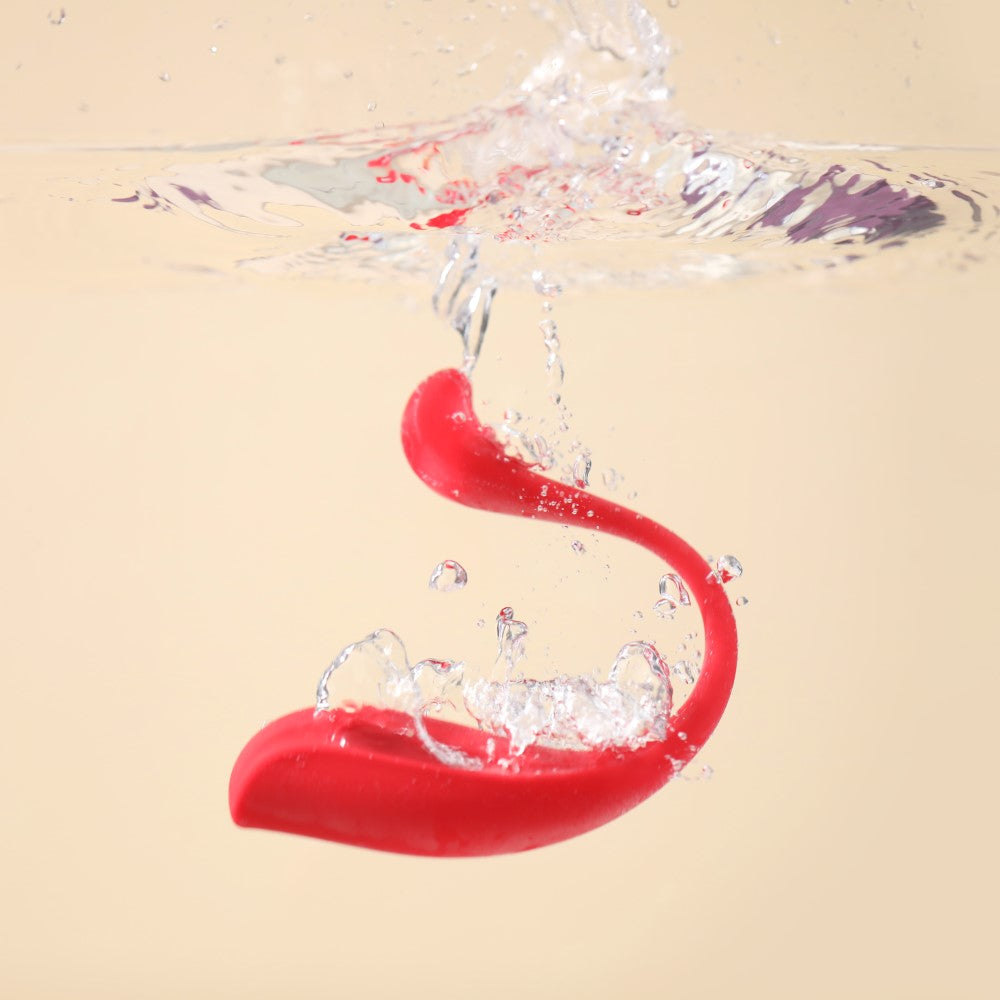 Waterproof Phoenix Neo 2 Interactive Bullet Vibrator | Svakom (Red) in water