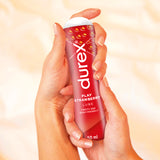 Play Strawberry Lube | Durex in hands