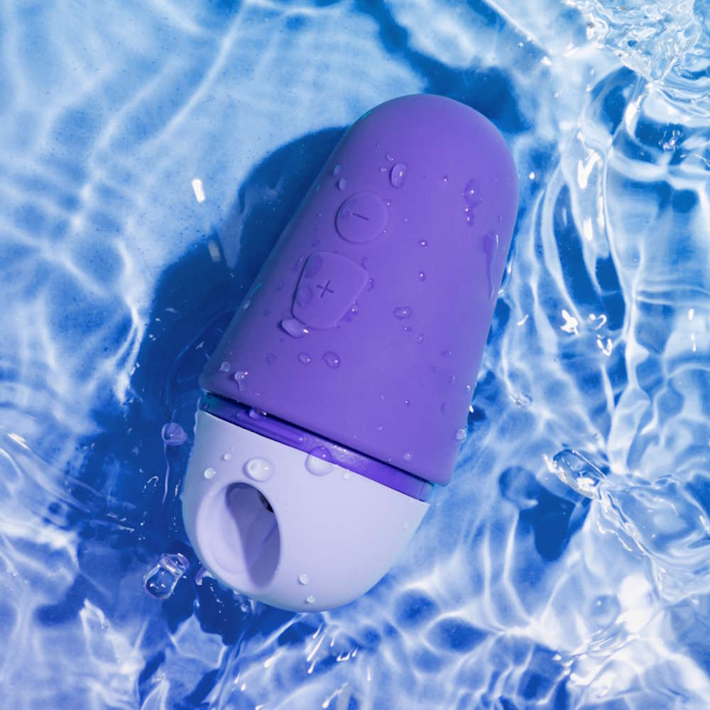Romp | Free X Waterproof Clitoral Suction Stimulator in Water