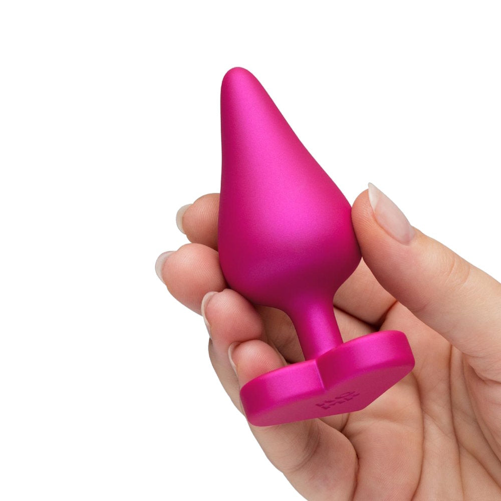 Romp | Luster Silicone Butt Plug Set in Hand