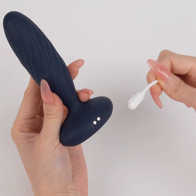 Svakom | Jordan Interactive Thrusting Anal Vibrator USB Charging Connection