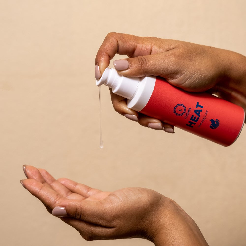 Heat Warming Lube | Lushka in hand