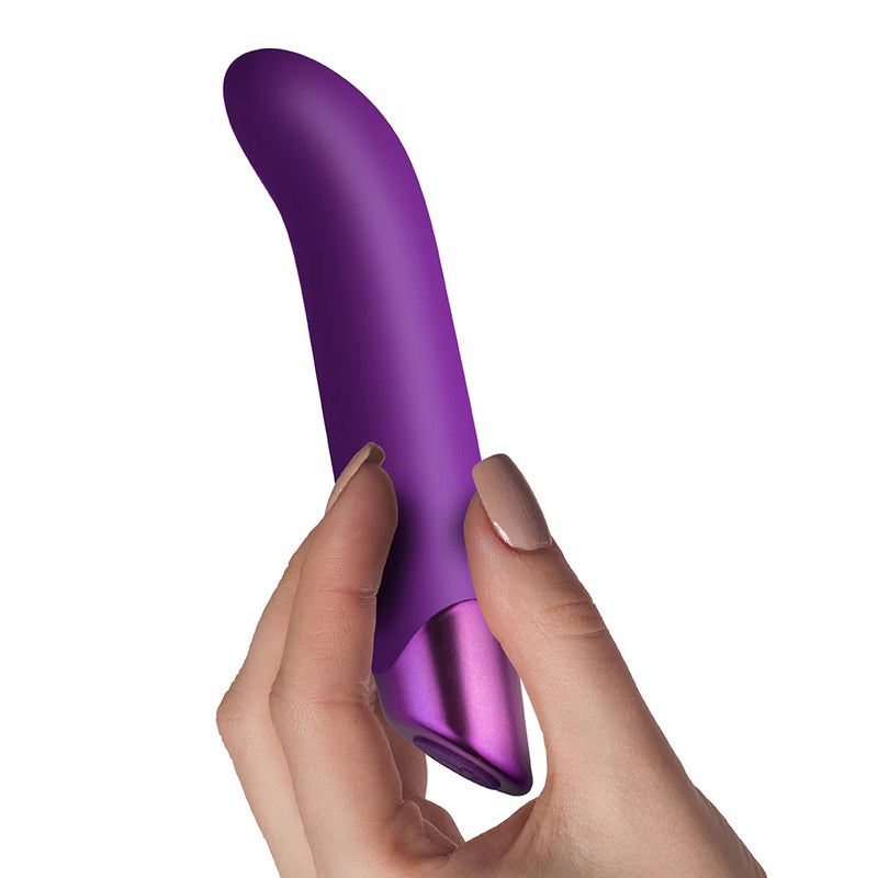 Rocks-Off Chaiamo G G-Spot Vibrator (Purple) in hand