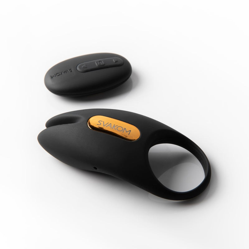 Side view of Winni 2 App-Controlled Vibrating Penis Ring | Svakom with remote